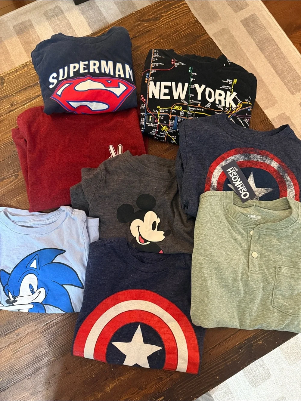 Lot of 8 boys t-shirts, size XS